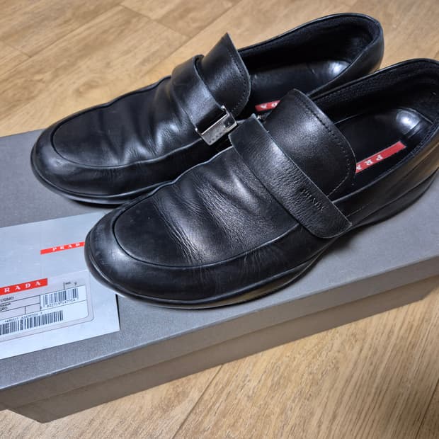 프라다 스포츠 로퍼 UK9