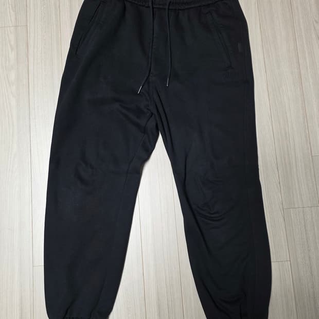 준지 시그니처 핏 스웨트 팬츠 (46)