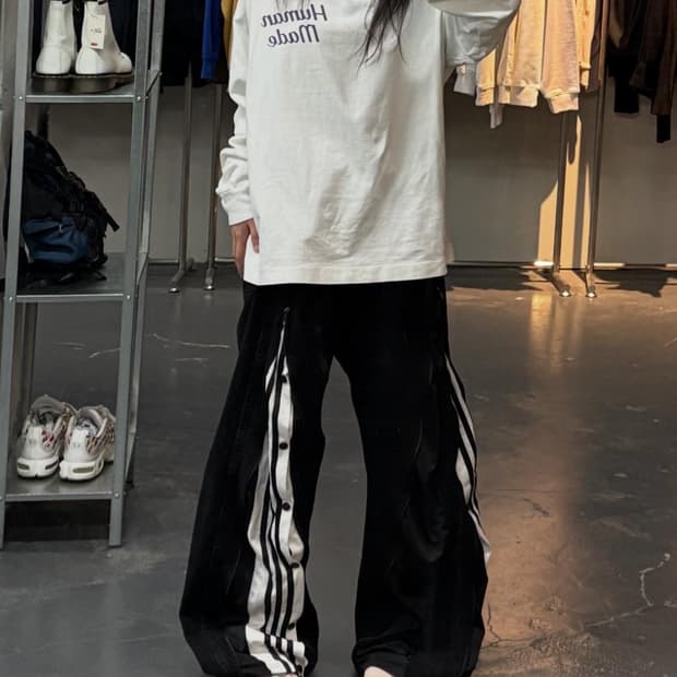 휴먼메이드 플라밍고 롱슬리브티셔츠 A2748