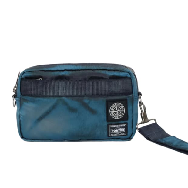 포터 x 스톤 아일랜드 90주년 파우치 판매합니다.