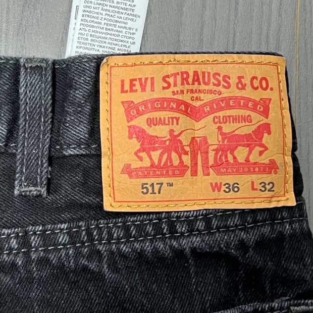 리바이스 517 36*32 블랙 판매합니다