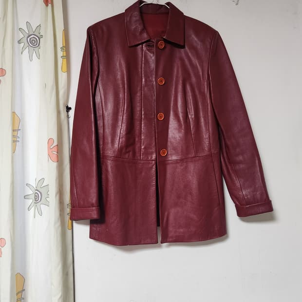 이태리 베라펠레 가죽자켓 44(여자77 남자95