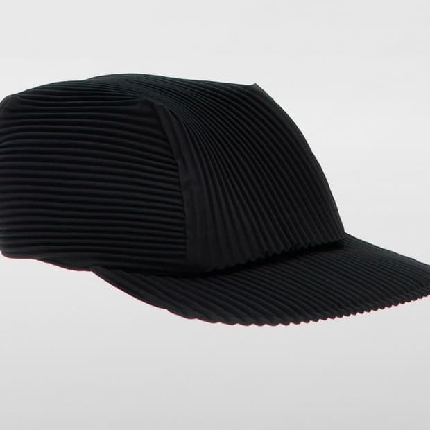 이세이미야케 옴므 플리셰 주름 가공 캡 