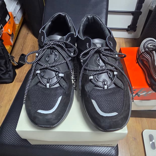 엔더슨벨 러너 스니커즈 270