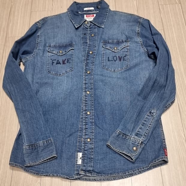 빈티지 랭글러 데님 셔츠 FAKE LOVE 자수(95)
