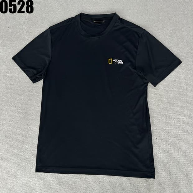 네셔널지오그래픽 반팔 