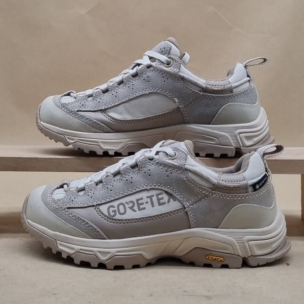 코오롱스포츠 무브 고어텍스 트레킹화225