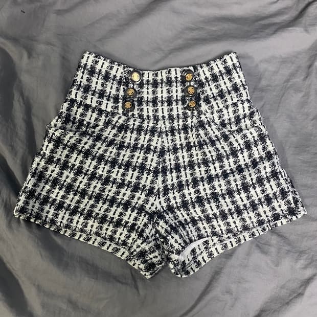 PinkMix 오네갸루 금장 글리터 체크 숏팬츠 반바지 
