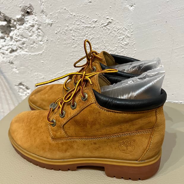 팀버랜드 넬리 워터프루프 처카 워커 부츠 우먼즈