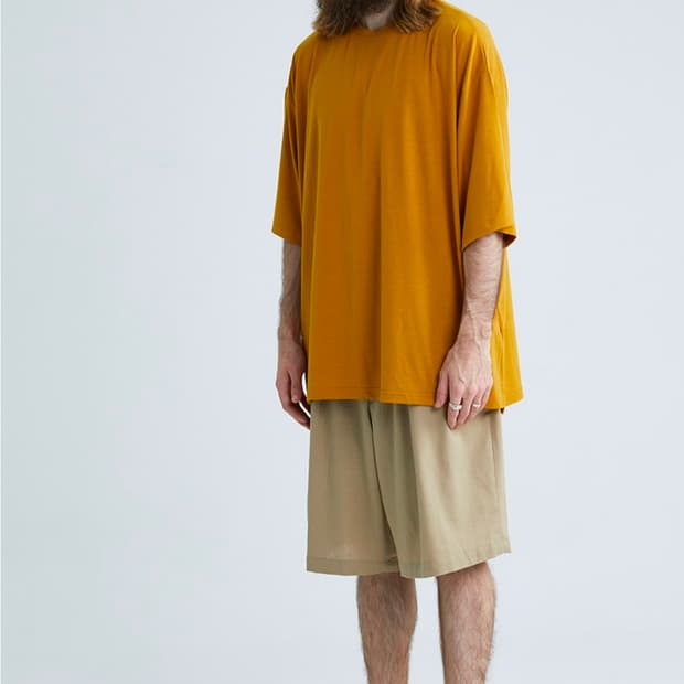 acon 아콘스튜디오 TR 오버 머스타드 반팔티셔츠 박스티