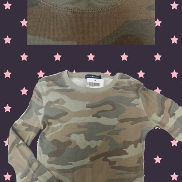 BRANDY MELVILLE  카모 티셔츠