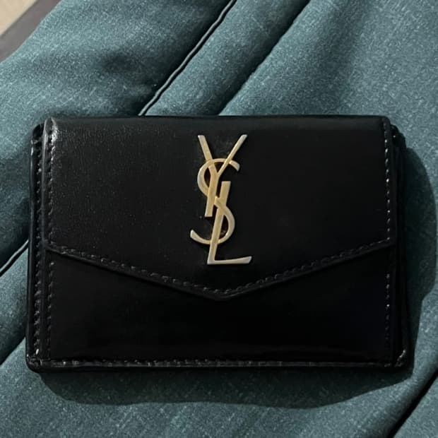 생로랑 카드지갑