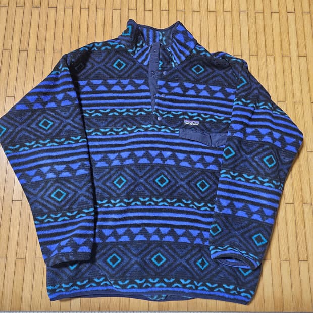 파타고니아 신칠라 L 아즈텍