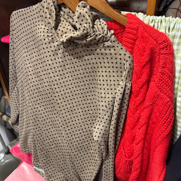 도트탑&레드가디건