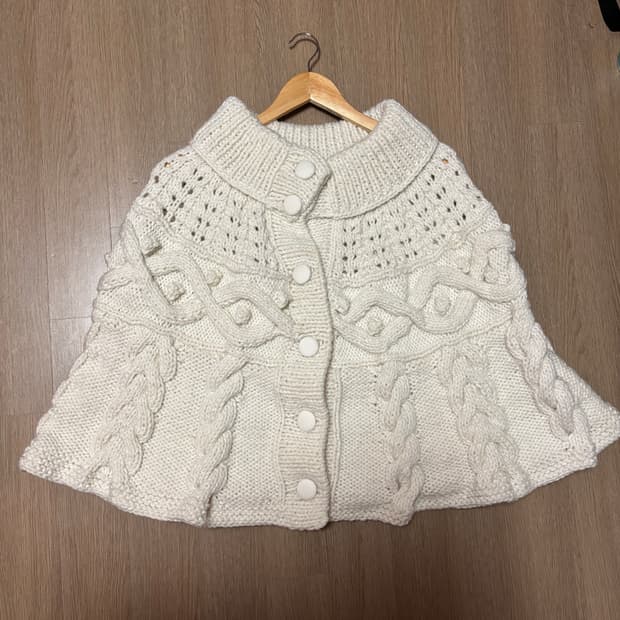 사와코 케이프 판쵸