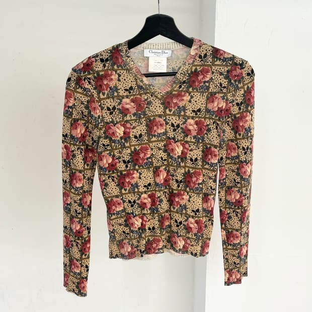 크리스찬 디올 플라워 빈티지 브이넥 니트