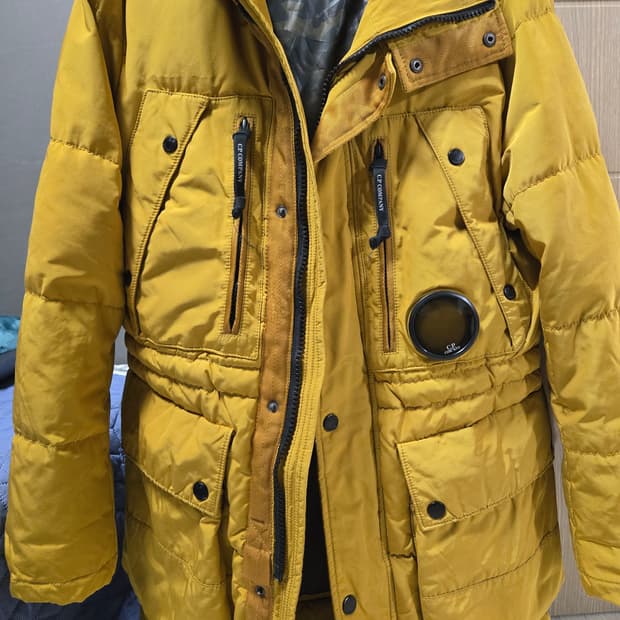 C.P컴퍼니 구스 롱패딩 100(정품)