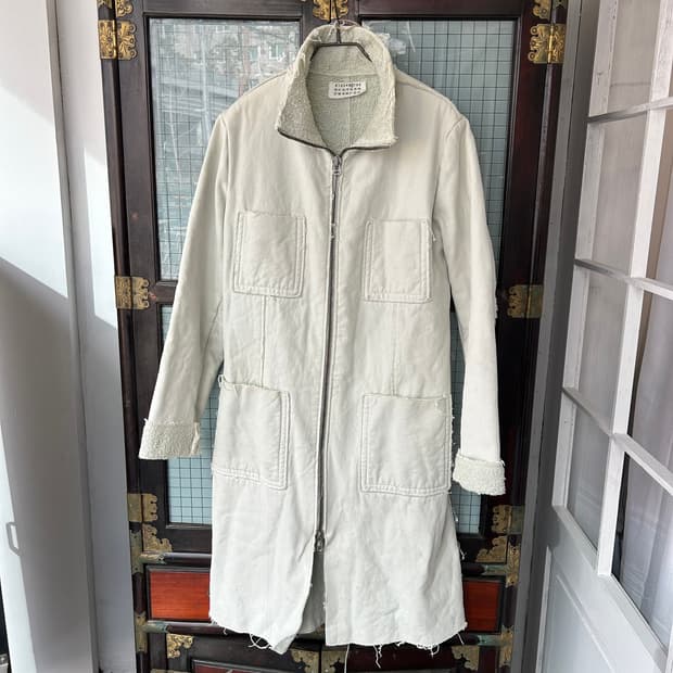 AW02 마틴 마르지엘라 NO.6 시어링 하이넥 파카