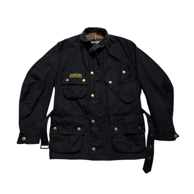 바버 인터네셔널 A7 벨티드 왁스 자켓