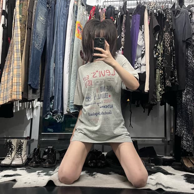 리바이스 프린팅 반팔