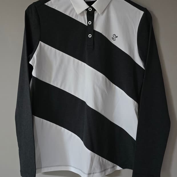 루이까스텔 여성 골프 카라티.
싸이즈 100
