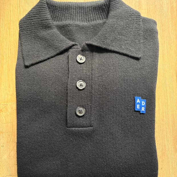 아더에러 시그니피컨트 니트 L