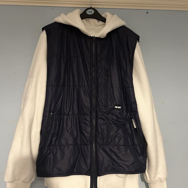 팔라스 리버시블 베스트 후드 소프트 화이트