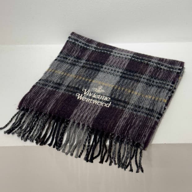 비비안 웨스트우드 머플러