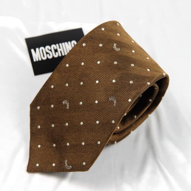 모스키노 8.7cm 미사용 신형 남자 명품 넥타이