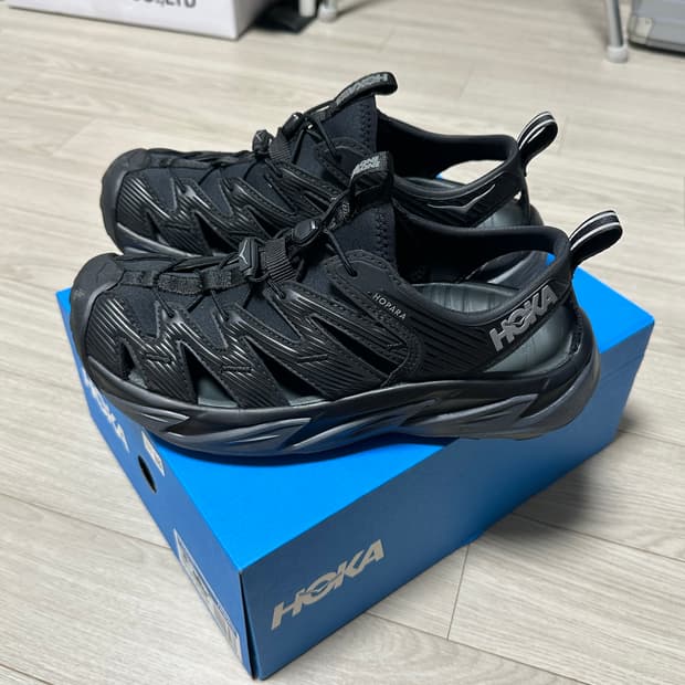 호카 호파라 블랙 다크 쉐도우 260