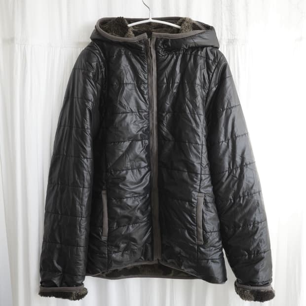 Reversible padded jacket