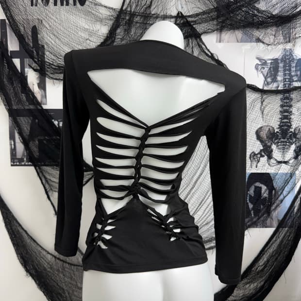CUSTOM DESIGN