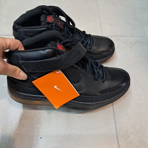 나이키 SHOX 농구화 블랙 275mm(새상품)