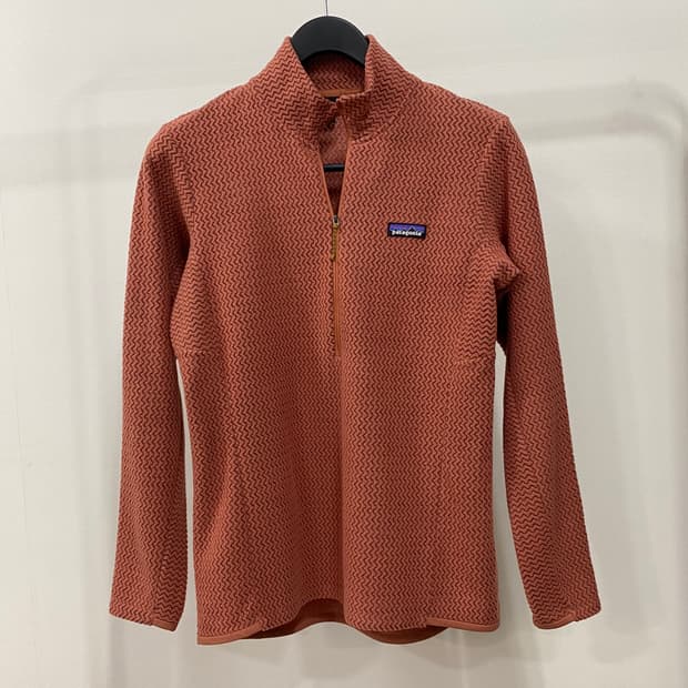 파타고니아 R1 에어 반집업 플리스