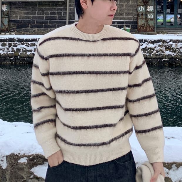 [새상품] 스트라이프 모헤어 니트
