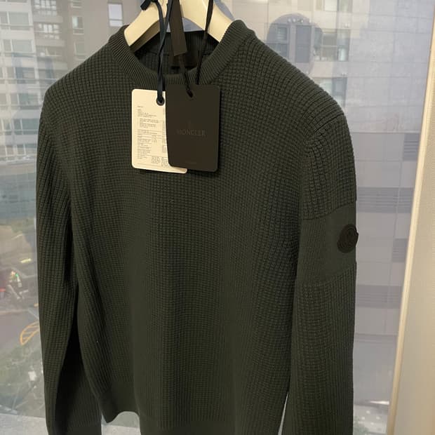 몽클레어 니트 M(95-100)