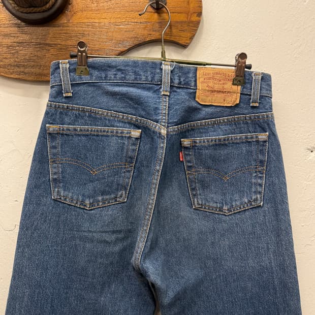 29.5) 80s USA Levi’s 501 Button Fly Jean
