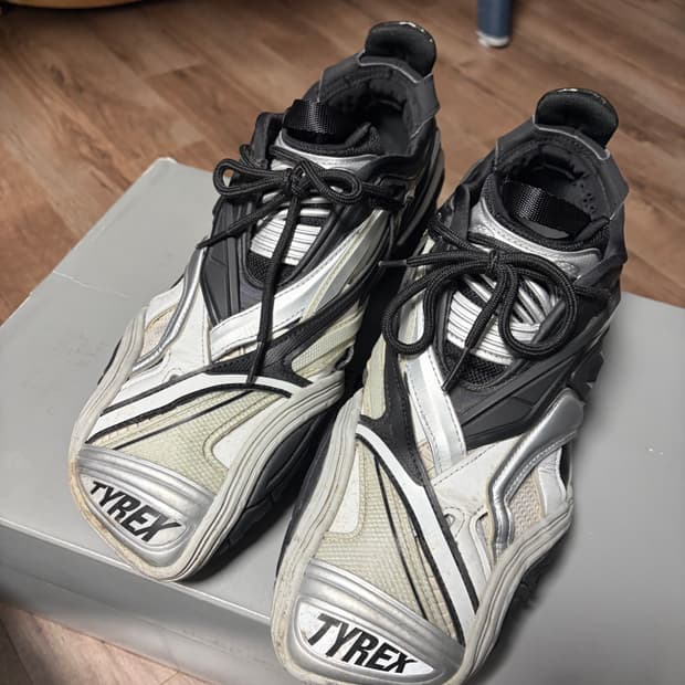 발렌시아가 타이렉스 42(270)