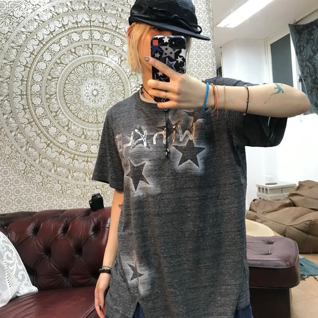 여성 별프린팅 반팔 티 