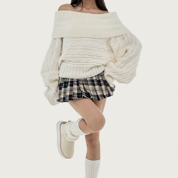 치즈케이크 오프숄더니트