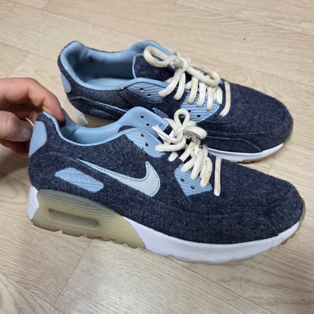 나이키 에어맥스 90 데님 245