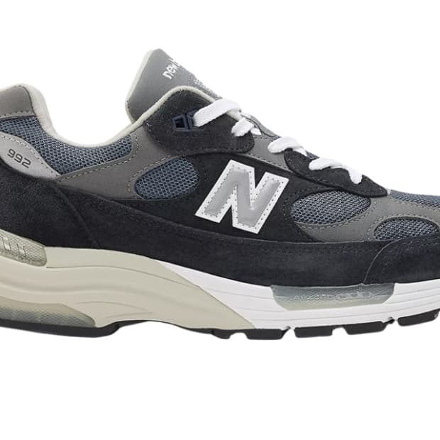 뉴발란스 992 메이드인 USA 코어 네이비 265