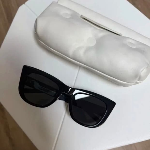 잰틀몬스터x마르지엘라 MM008