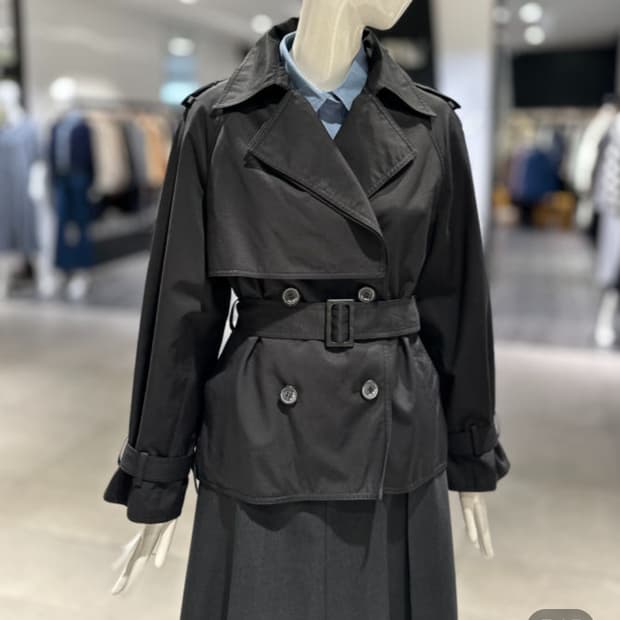 나이스클랍 399000원 블랙 숏 트렌치코트