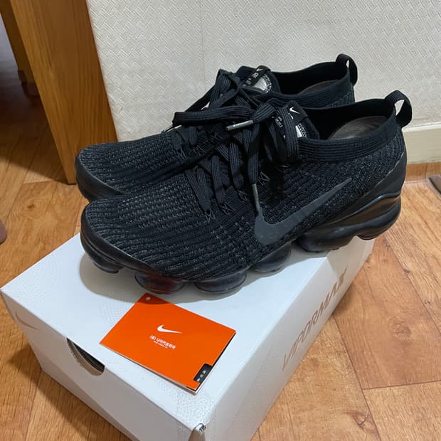 나이키 베이퍼맥스 플라이니트 트리플 블랙