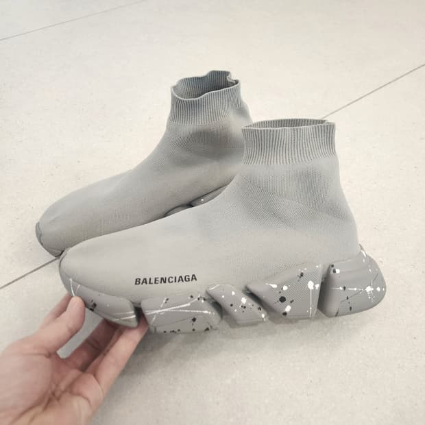 발렌시아가 스피드러너 2.0 남성 40 여성 41 사이즈 팔아요