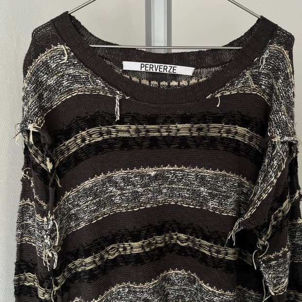 point long sleeves knit