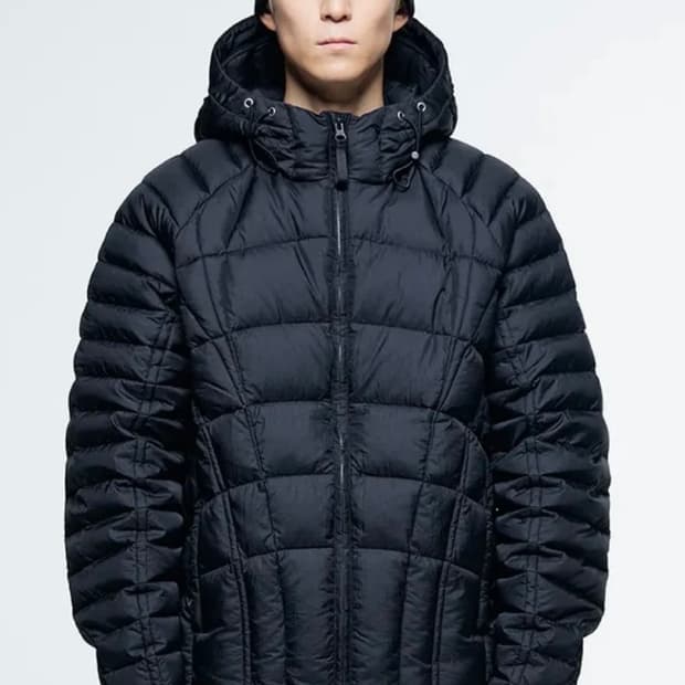 더콜디스트모먼트 TCM web raglan light puffer jac