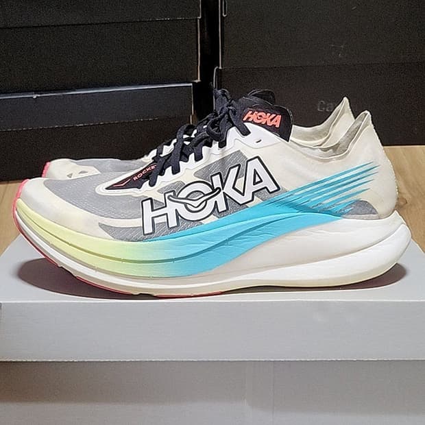 호카 275 씨엘로 로켓X2