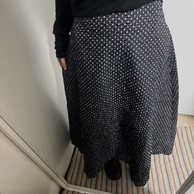 Vintage dot skirt
